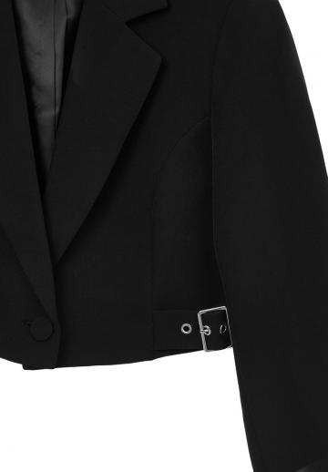 Короткий блейзер