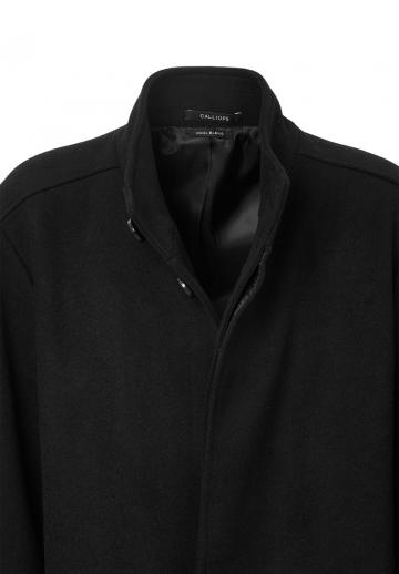 Короткое пальто