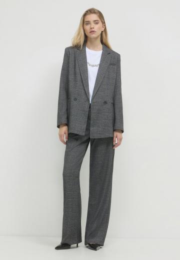 Длинный блейзер