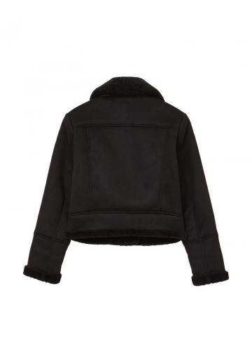 Короткая куртка