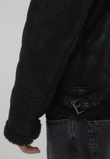 Кожаная куртка
