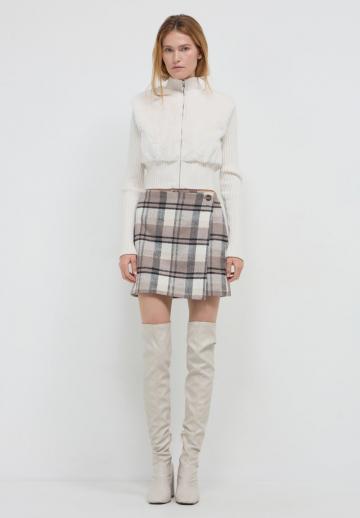 Пуховой жилет