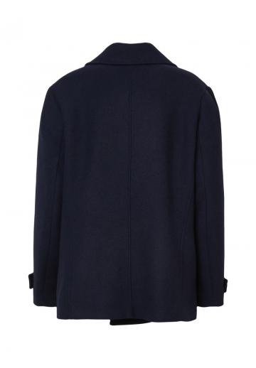 Короткое пальто