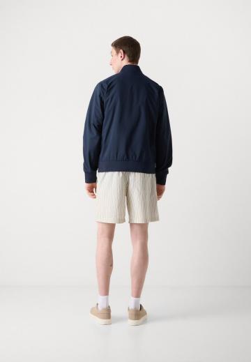 Куртка бомбер