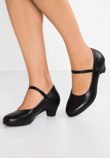 Туфли с ремешком