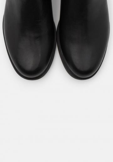 Ботинки челси