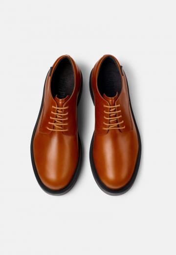 Ботинки на шнуровке