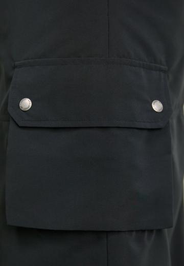 Юбка с накладными карманами