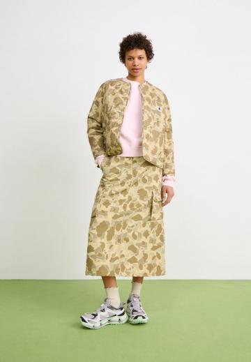 Юбка с накладными карманами