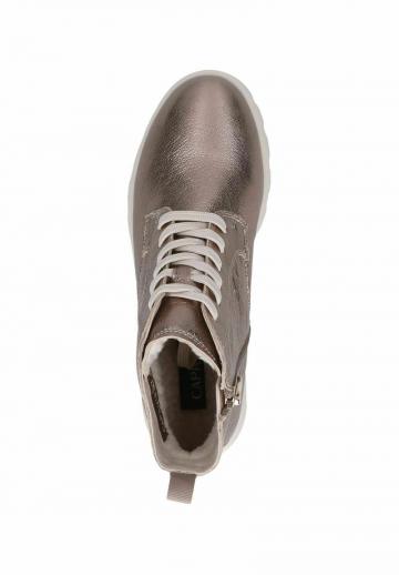 Зимние ботинки