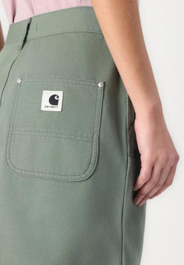 Юбка с накладными карманами