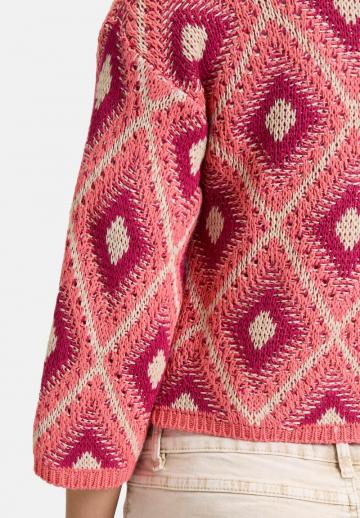 Жаккардовая вязаная кофта