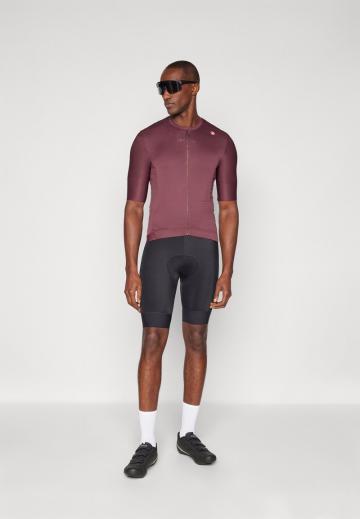 Спортивная форма