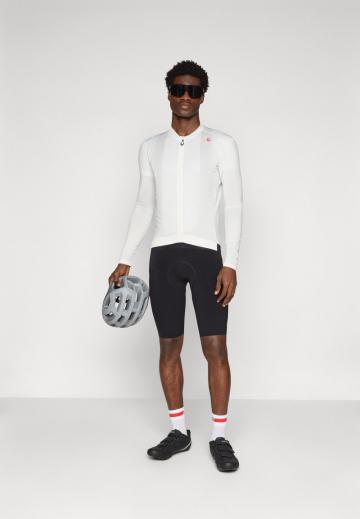 Спортивная форма