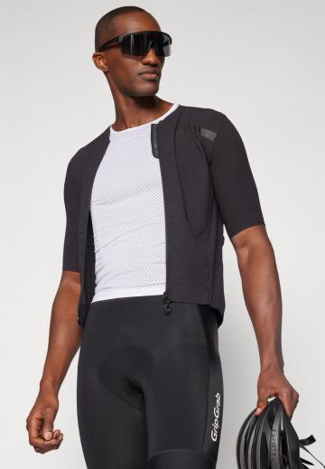 Спортивная форма