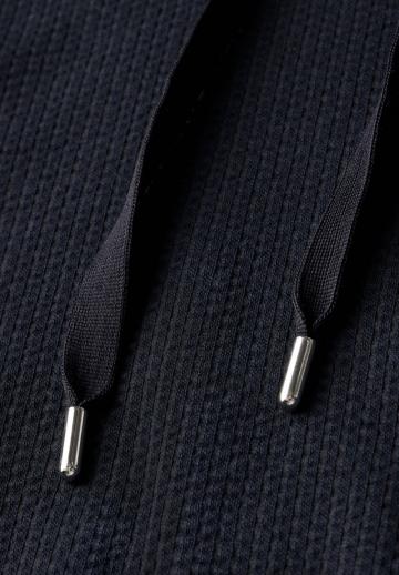 Вязаное платье