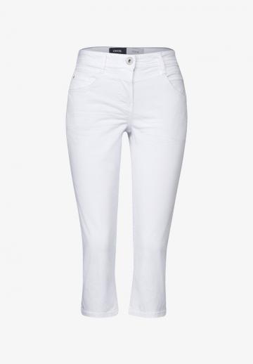 Короткие джинсы