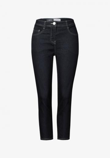 Короткие джинсы