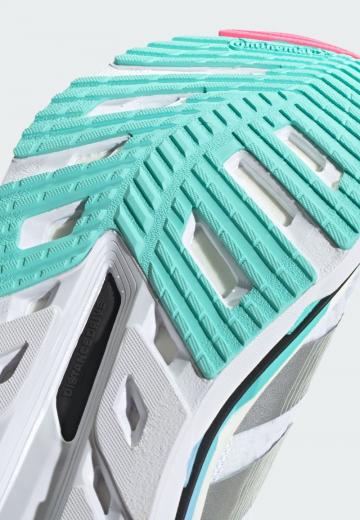 Беговые кроссовки