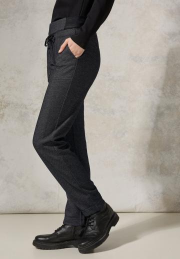 Спортивные штаны