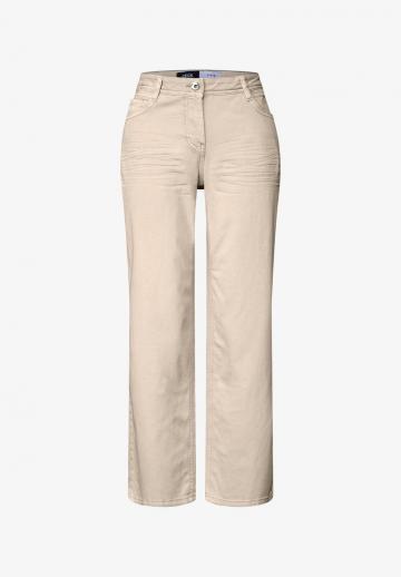 Короткие джинсы