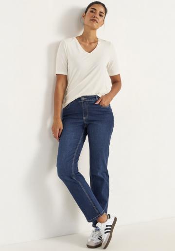 Прямые джинсы