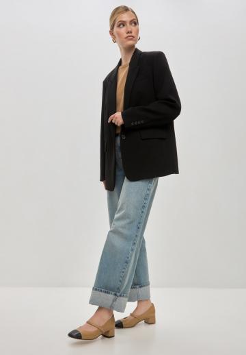 Туфли с высоким носом