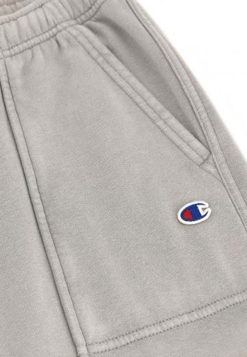 Брюки с накладными карманами