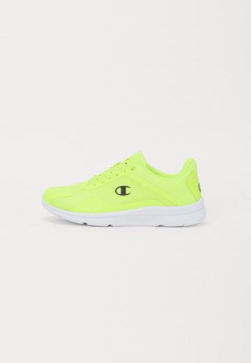 Тренировочные кроссовки