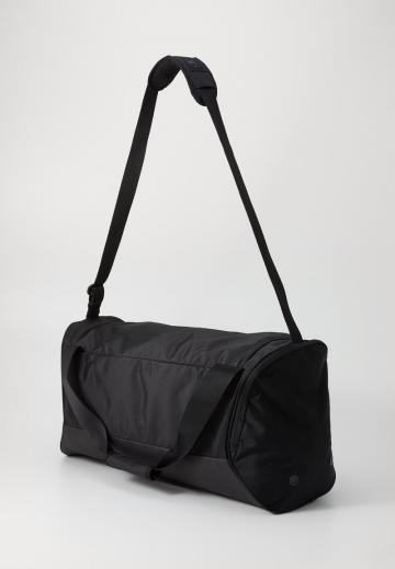 Спортивная сумка