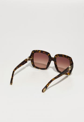 Солнечные очки