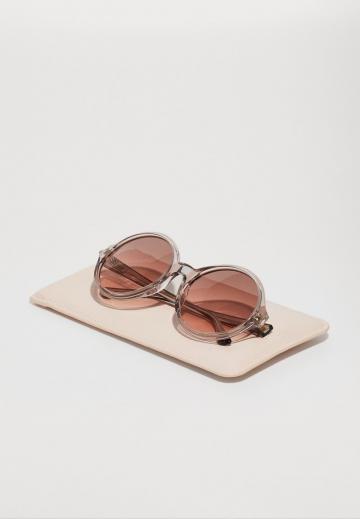 Солнечные очки