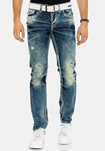 Узкие джинсы