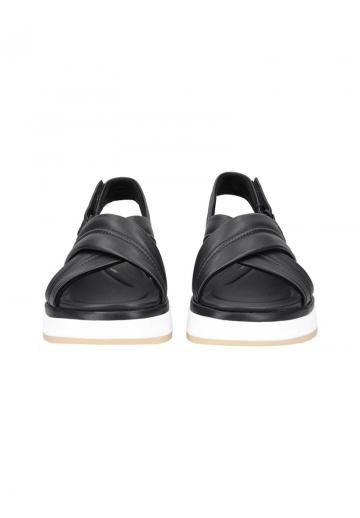 Босоножки на танкетке