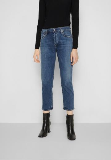 Джинсы бойфренда