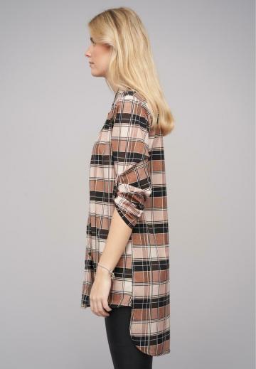 Длинная блузка