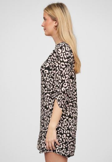 Короткое платье