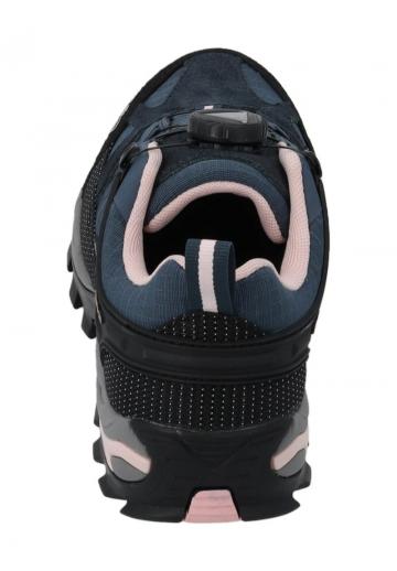 Походные ботинки