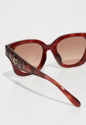 Солнечные очки