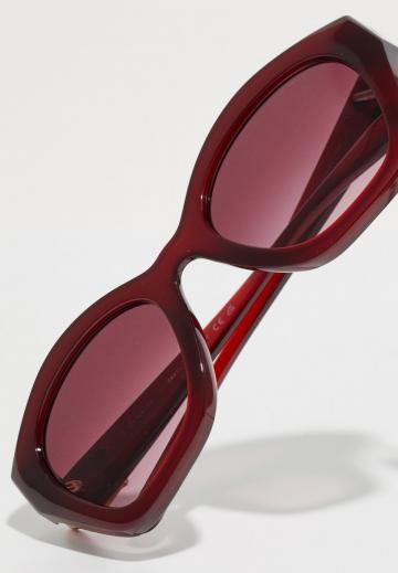 Солнечные очки