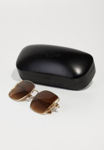 Солнечные очки