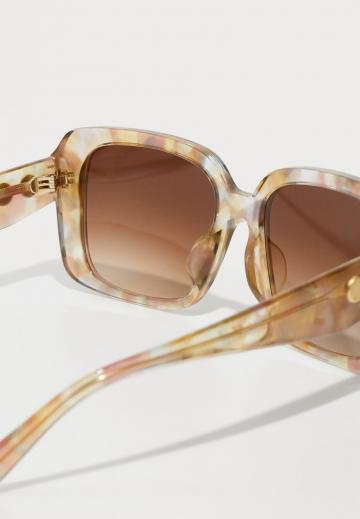 Солнечные очки