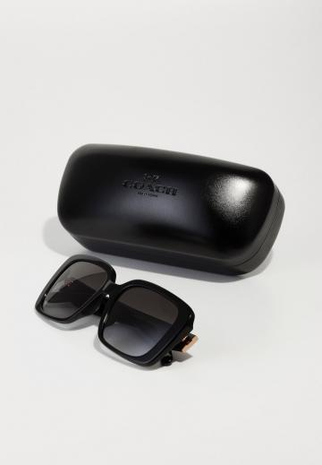 Солнечные очки