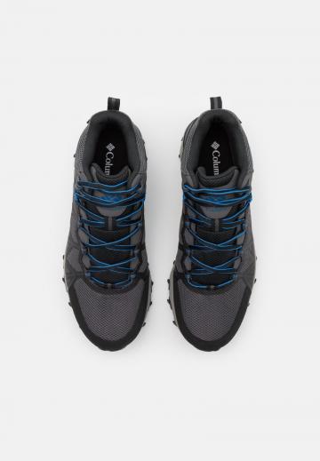 Походные ботинки