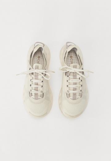 Походная обувь