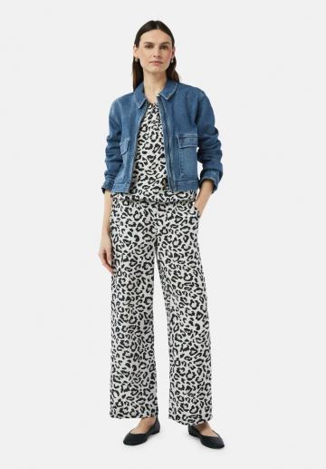 Блузка без рукавов