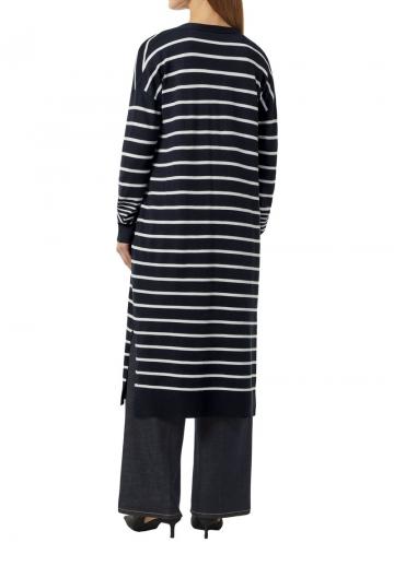 Длинный жилет