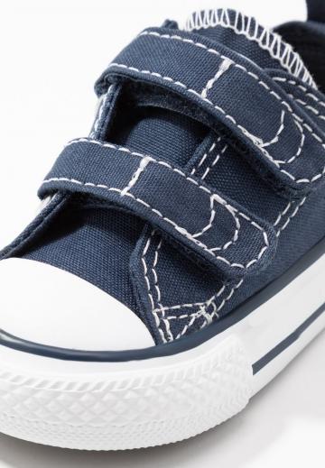 Детская обувь