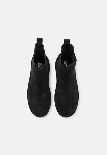 Зимние ботинки