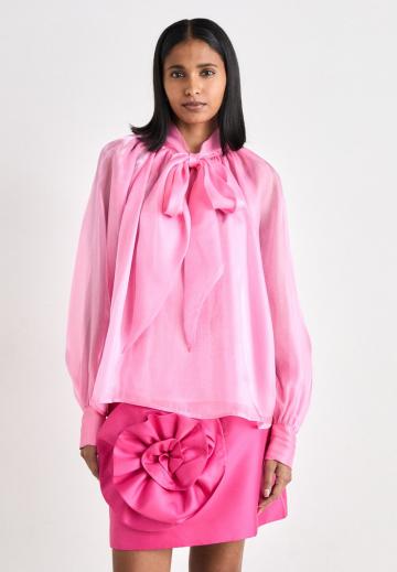 Атласная блузка